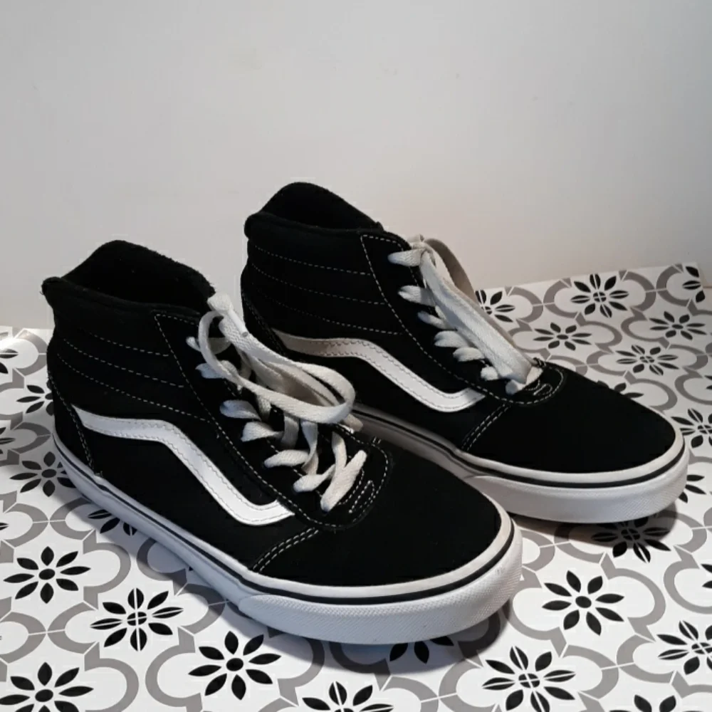 Van's Off The Wall 4y high top canvas old skool